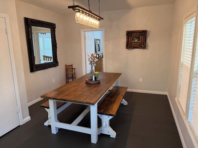 3-bedroom  historic farmhouse close to Fayette but still in the Country