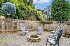 Property grounds - Irving Park Place, Close to Moda Center (Portland)