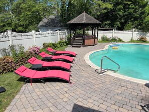 Piscine extérieure, piscine chauffée