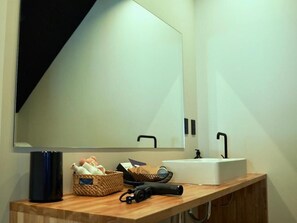 Bathroom - 1 and Only Hotel Io (Minamiise)