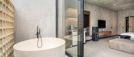 Standard Apartment, Balcony | In-room safe, blackout drapes, iron/ironing board, free WiFi