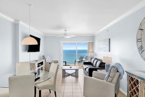 TV - Pet-Friendly Gulf-Front Penthouse! East Corner Balcony-Caribbean 801 (Gulf Shores)