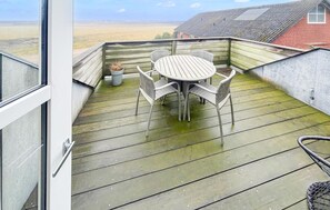 Outdoor dining - Amazing apartment in Nørre Nebel (Nørre Nebel)