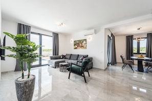 Immagine non classificata, 4 di 29, pulsante