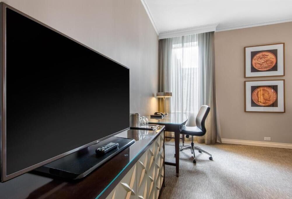 المنشأة من الداخل