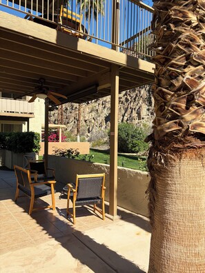 Luokittelematon kuva, 4 kautta 13, painike