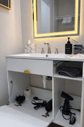 Nicht klassifiziertes Bild, 4 von 22, Schaltfläche