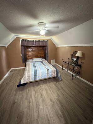 Wi-Fi de cortesia, roupa de cama