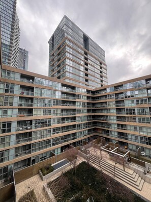 Superior Suite, 3 Bedrooms, Non Smoking | City view