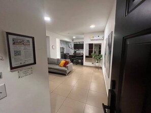Interior - Cozy Apartment in San Francisco (Panama City)
