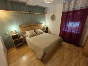 2 Schlafzimmer, Bügeleisen/Bügelbrett, Reisekinderbett, kostenloses WLAN