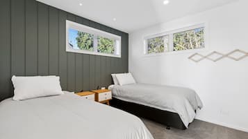 Bügeleisen/Bügelbrett, WLAN, Bettwäsche