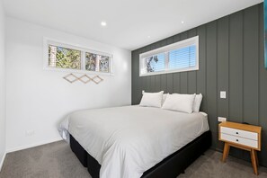 Strykejern/-brett, wi-fi og sengetøy