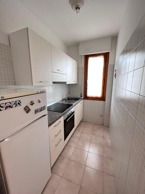 Private kitchen - Bilo onda, near the sea and downtown with a/c (Numana)