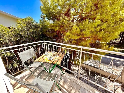Trilo Ilario in Sirolo, with wifi and parking