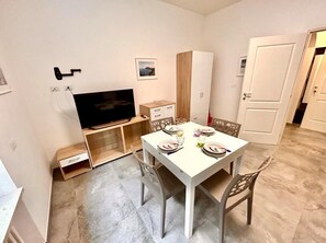 Dining - Two-room apartment Leonello with garden and a/c (Numana)
