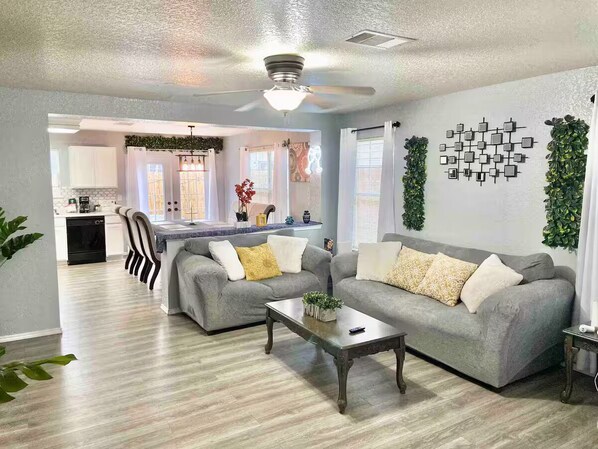 Unclassified image, 1 of 9, button