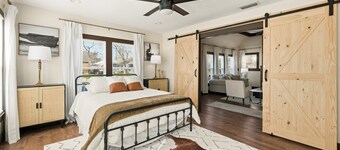 Luxury 4BR Coastal Getaway - Minutes to Bayfront & Downtown