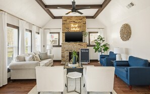 Imagen sin descripción, 4 de 47, botón