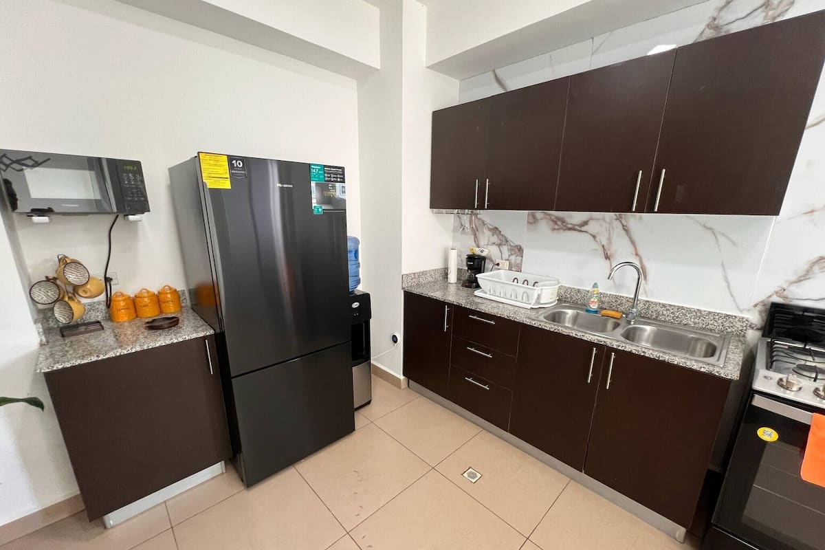 Apartment, 2 Bedrooms, City View | Interior