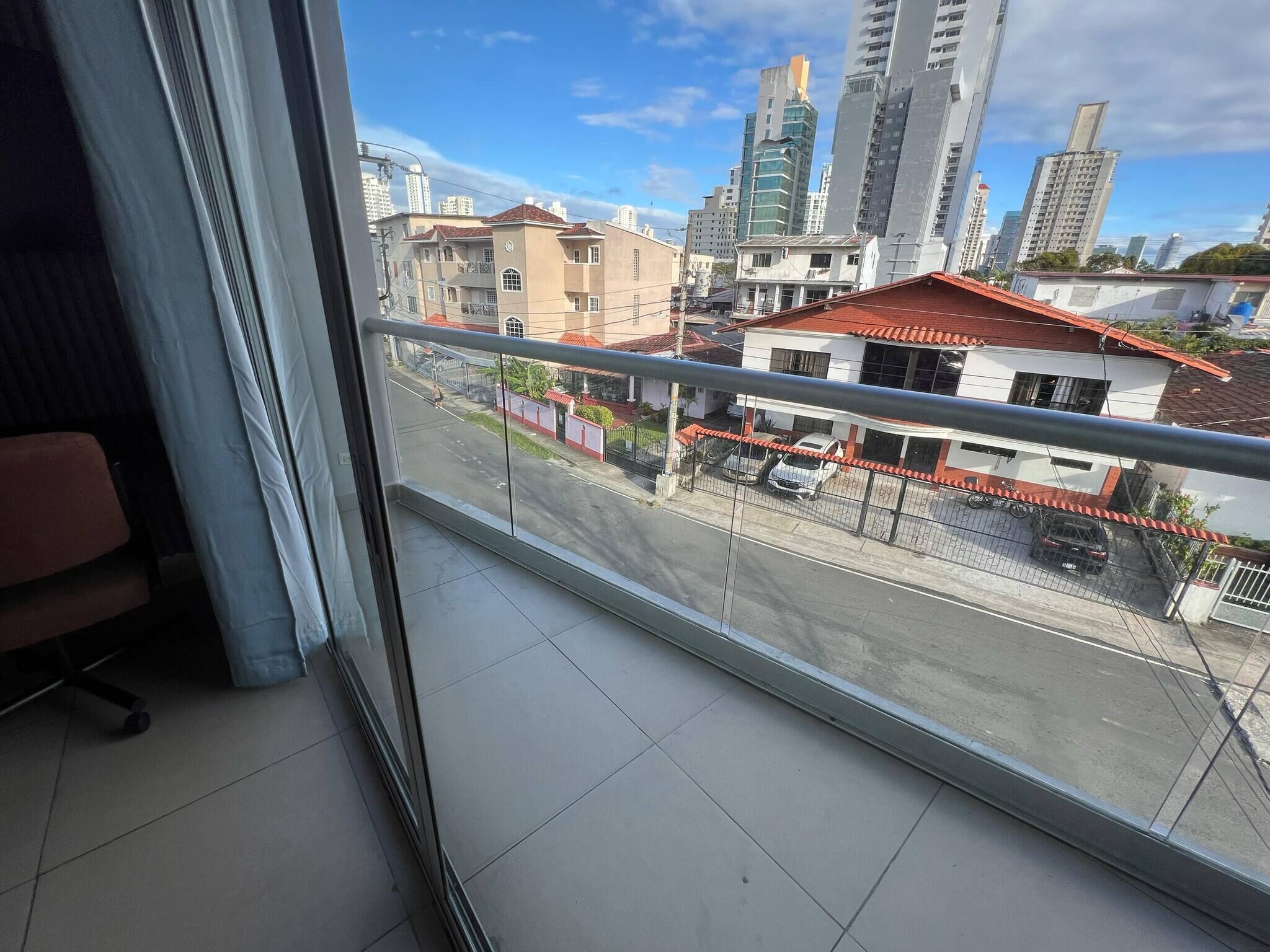 Apartment, 2 Schlafzimmer, Stadtblick | Balkon