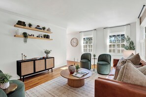 Imagen sin descripción, 5 de 58, botón