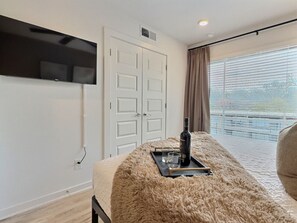 1 Schlafzimmer, Schreibtisch, Bügeleisen/Bügelbrett, WLAN