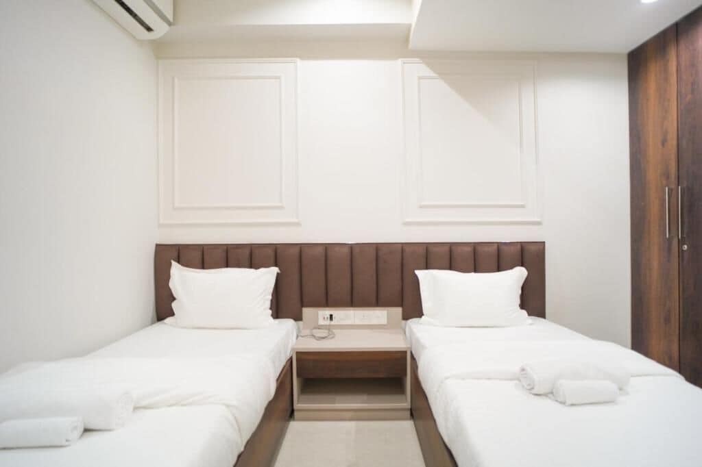 Caja de seguridad en la habitación, escritorio y wifi gratis 