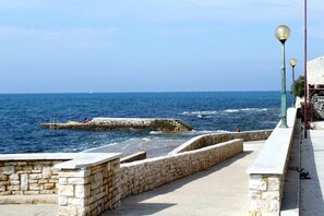 Immagine non classificata, 4 di 19, pulsante