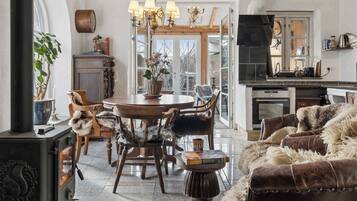 Cheminée, chaßne hi-fi