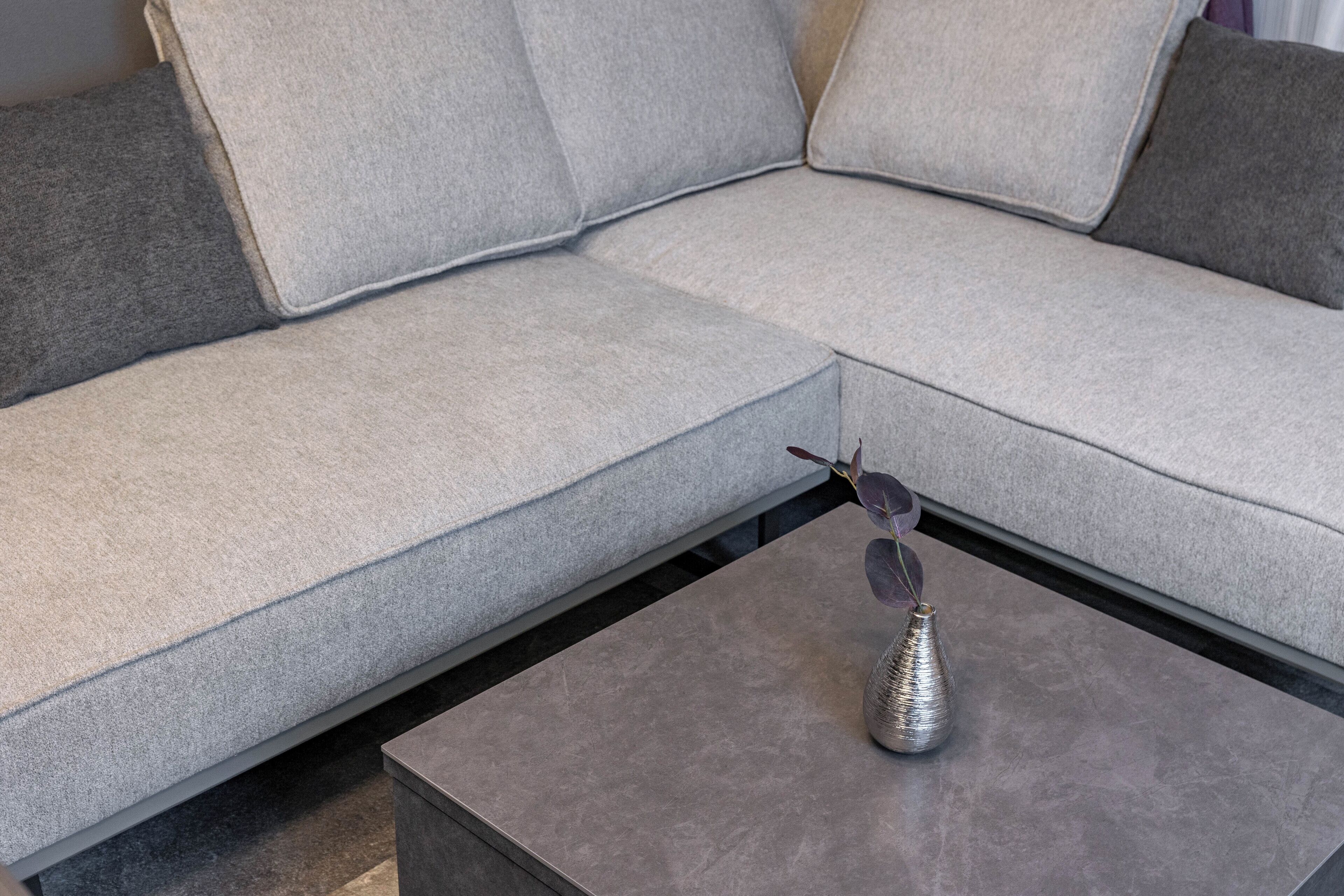 Apartment, 3 Bedrooms, Non Smoking | Living area