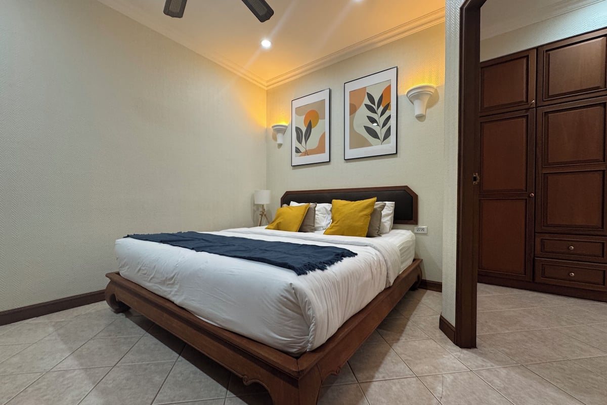 Double Room, Balcony