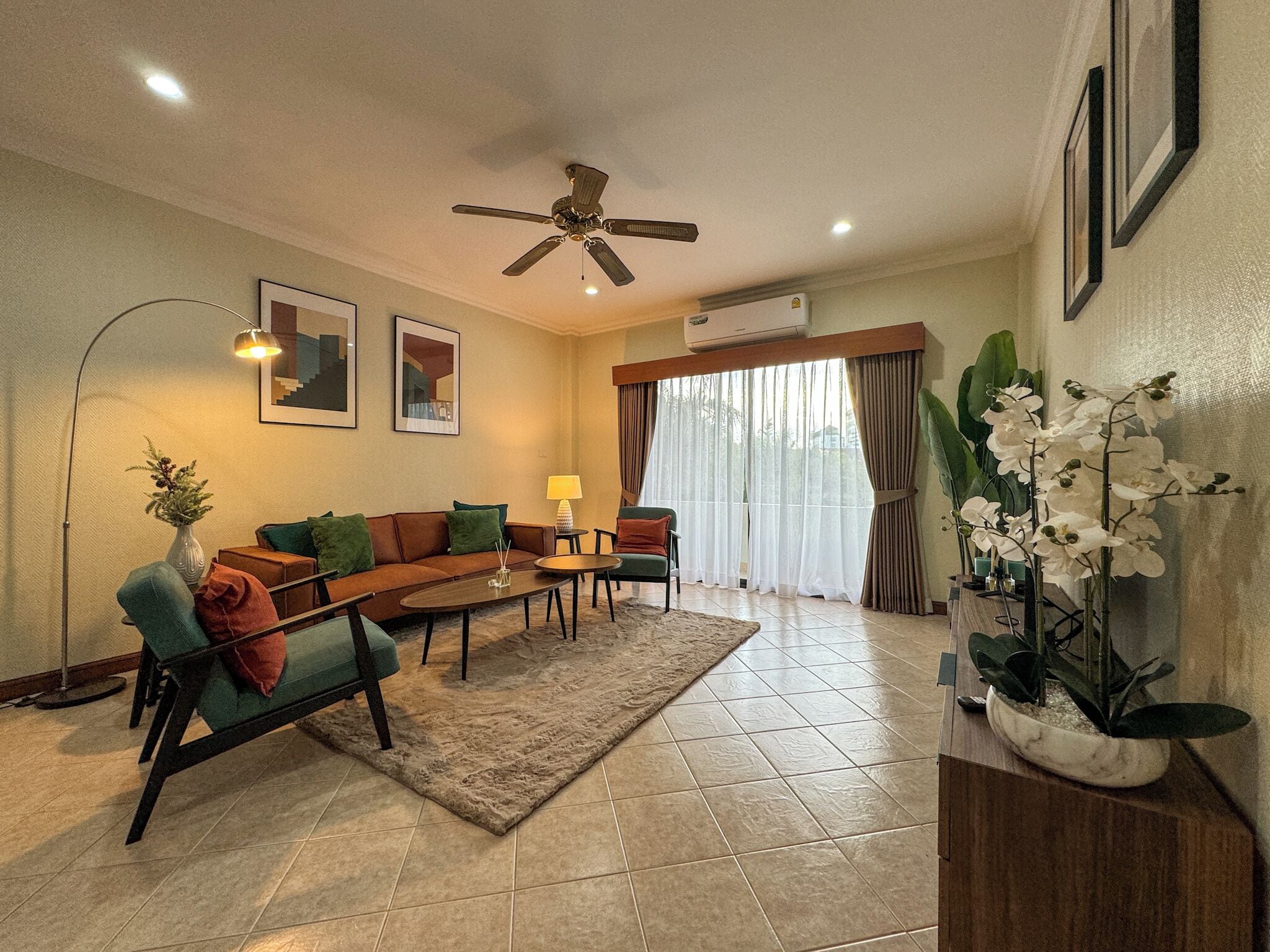 Family Apartment, 2 Bedrooms, Balcony | Bed sheets