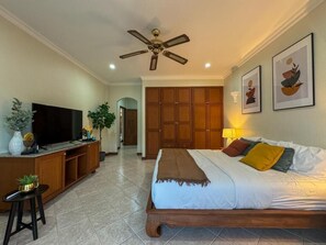 Family Apartment, 2 Bedrooms, Balcony | Bathroom | Hair dryer - Viewtalay Longstay (Pattaya)