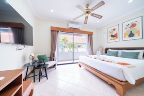 Family Apartment, 2 Bedrooms, Balcony | Bed sheets - Viewtalay Longstay (Pattaya)