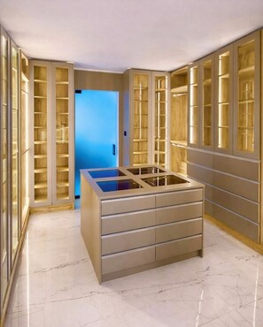 Interior - Hollywood- Private Pool • Tiki hut. Modern place - 6 sleeps  (Pembroke Pines)