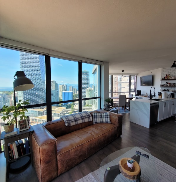 Imagen sin descripción, 1 de 24, botón