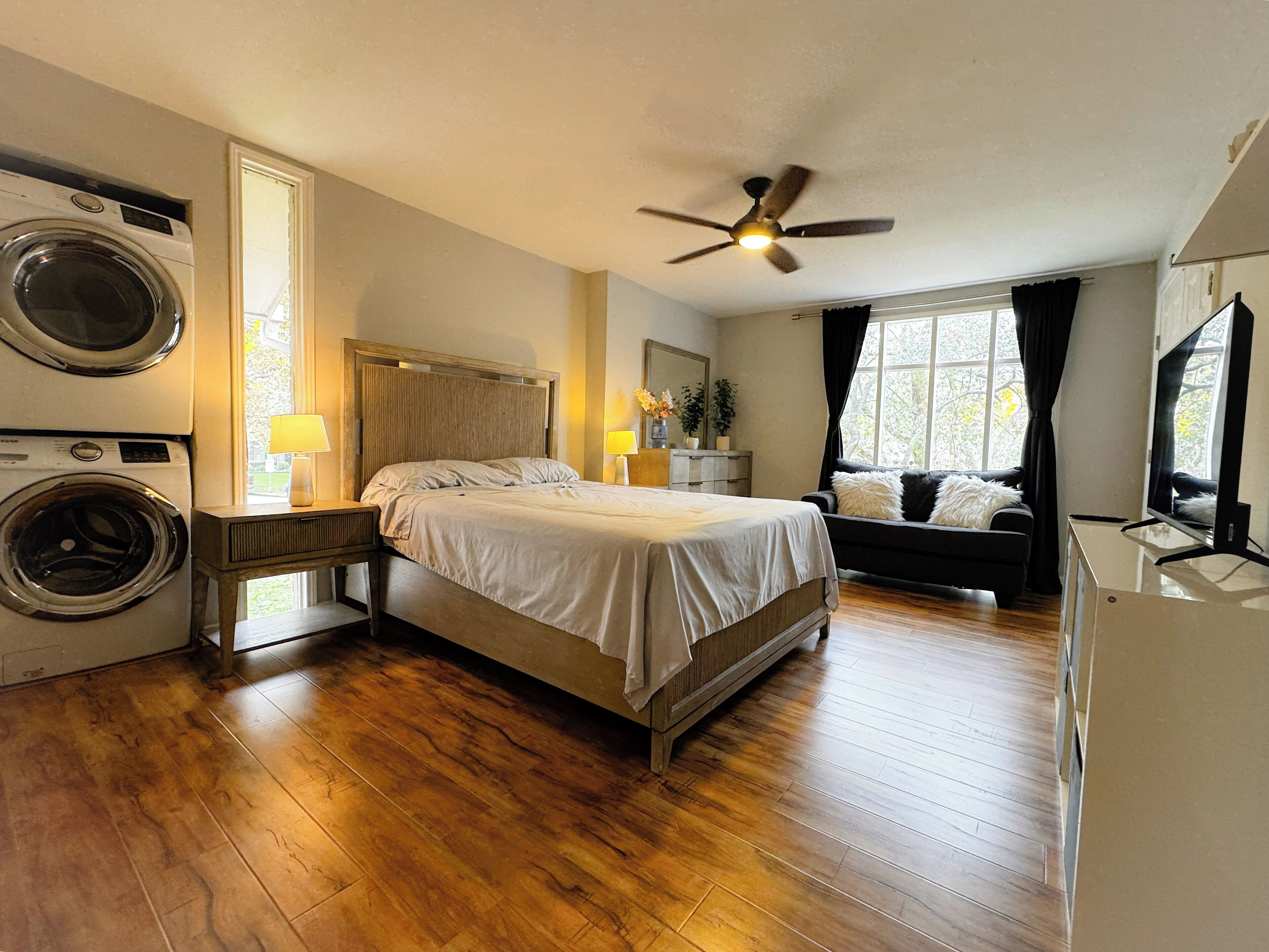 Internet, bed sheets