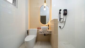 2 Bedroom Villa with PrivatePool PAMA-01 | حمام | تجهيزات دش، مستلزمات مجانية للعناية الشخصية، مجففات شعر، مناشف