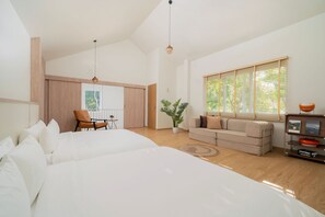 Villa With Private Pool (PAMA-05) | Frigobar (abastecido com itens grátis), Wi-Fi de cortesia, roupa de cama