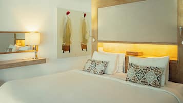 Villa, eigener Pool, Gartenblick | Zimmersafe, Schreibtisch, Verdunkelungsvorhänge, kostenloses WLAN