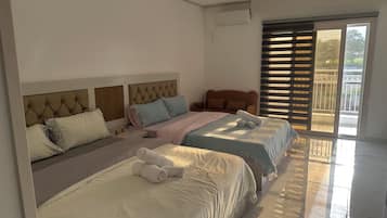 Family Double Room, Balcony | In-room safe, blackout curtains, free WiFi