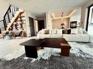 บริเวณนั่งเล่น