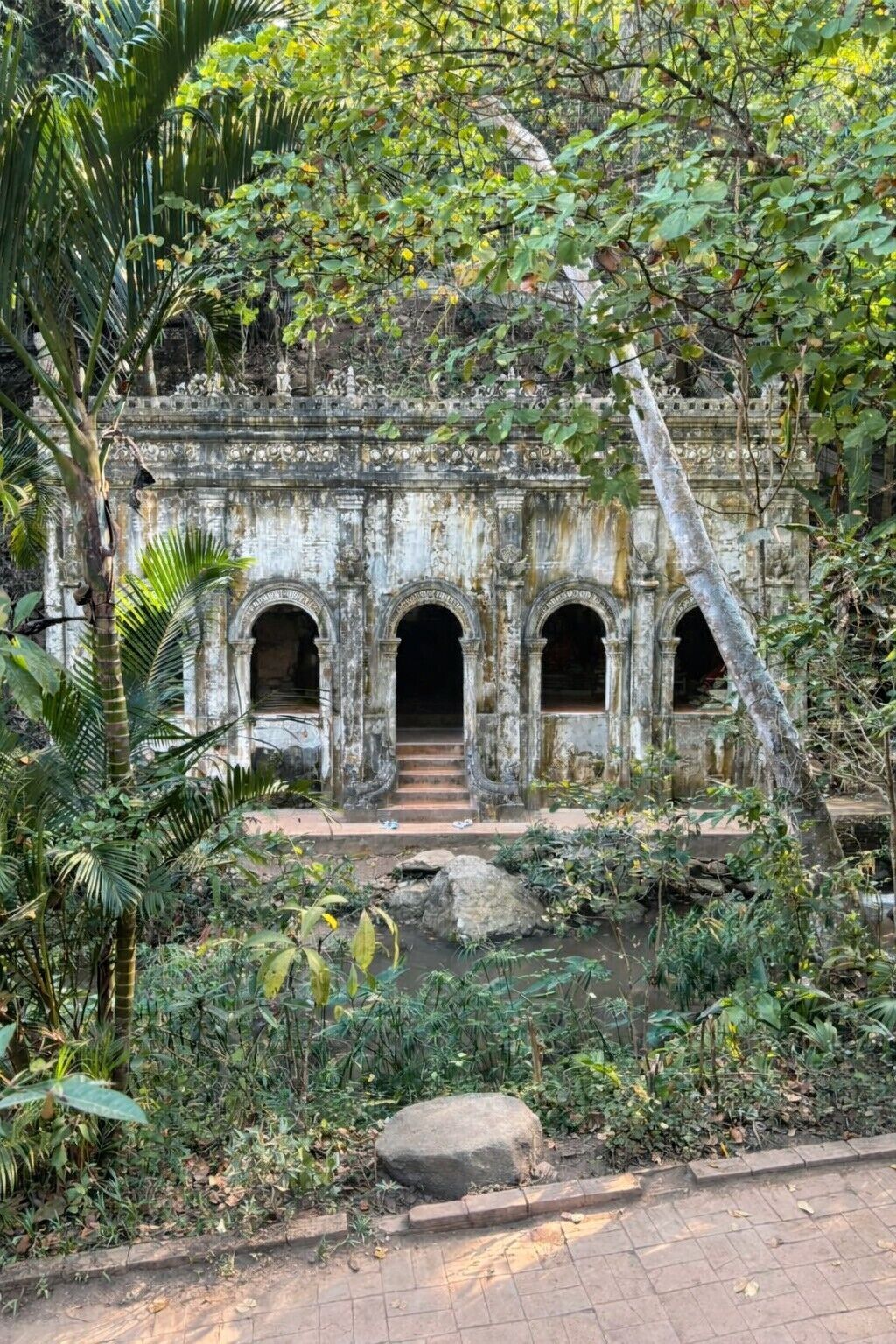 Vantara Villa with Travel Temple | City view