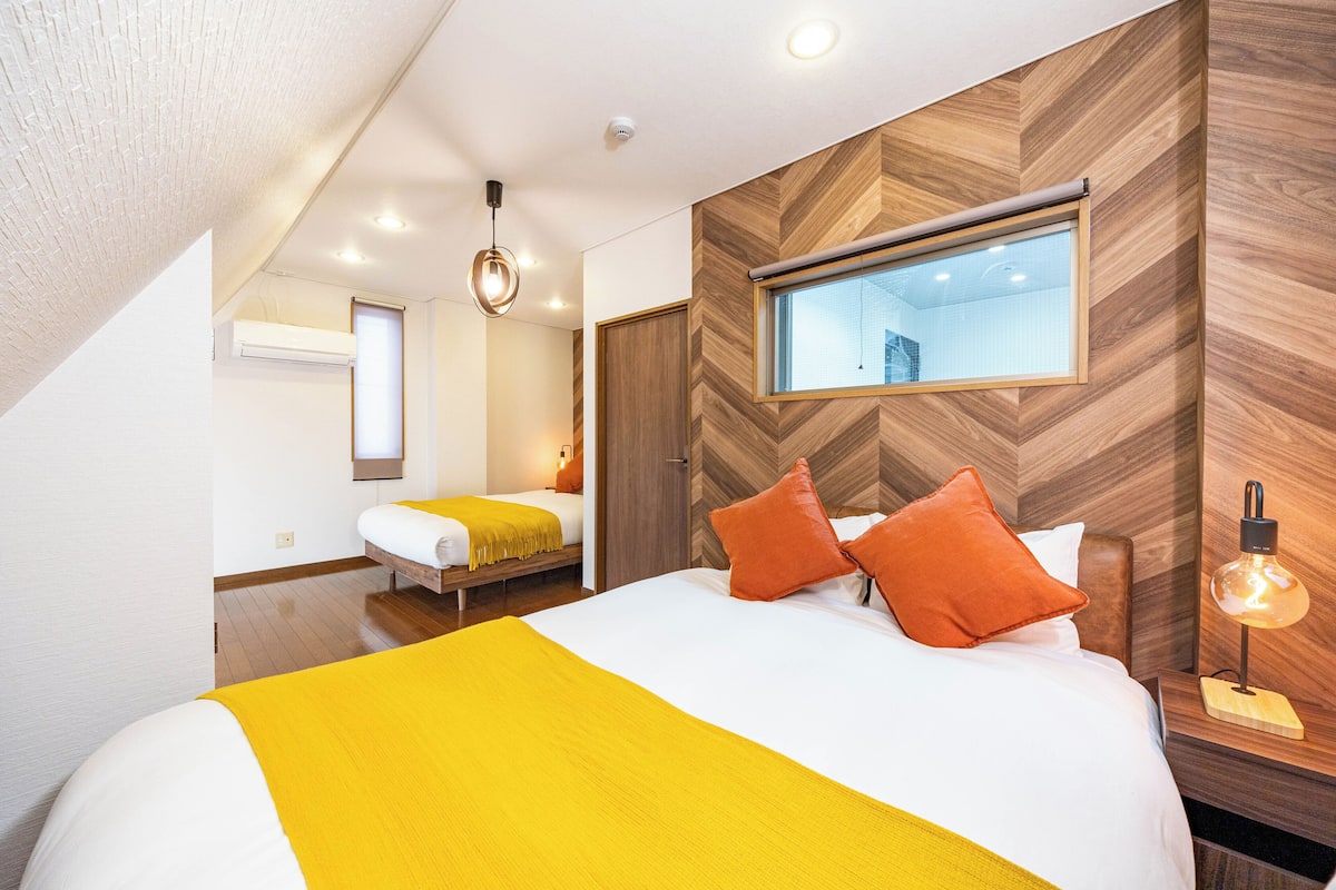 家庭公寓, 3 間臥室, 非吸煙房, 私人浴室 | 遮光窗簾/窗簾、熨斗/熨衫板、免費 Wi-Fi