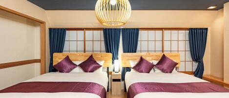 Family Apartment, 3 Bedrooms, Non Smoking, Private Bathroom | Blackout drapes, iron/ironing board, free WiFi