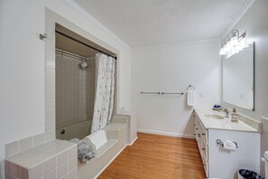 Hair dryer, towels - Spacious Fishing Getaway by Lake Guntersville! (Scottsboro)