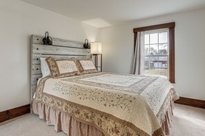 Unclassified image, 4 of 42, button - Bridal Parties Welcome! Spacious Home in Athens (Athens)