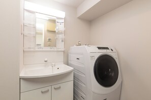 Interior - BR KUJO - Self Check-In Only (Osaka)