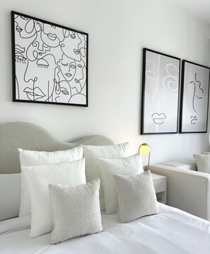 1 bedroom, iron/ironing board, WiFi, bed sheets - Spacious Studio - Dubai Studio City - Brand New (Dubai, U.A.E)